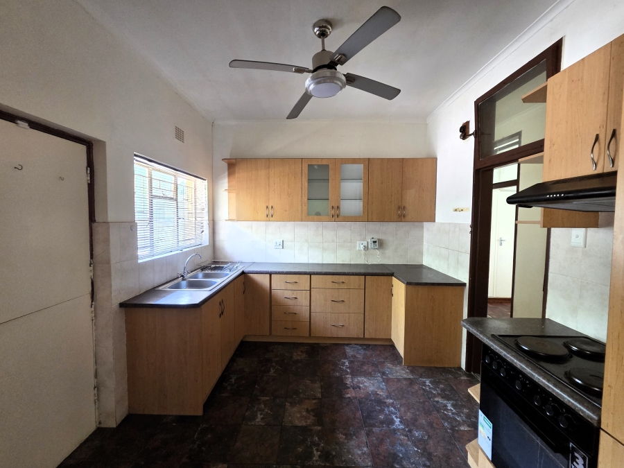 To Let 3 Bedroom Property for Rent in Riebeek West Western Cape